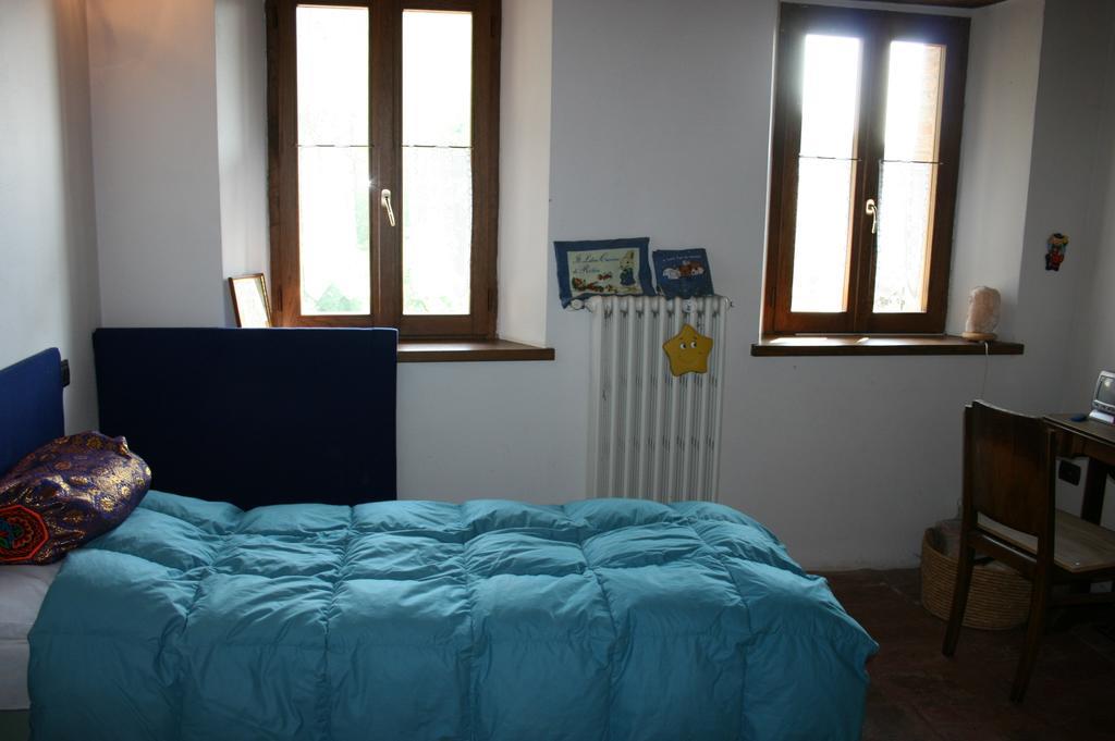 Casa Dell' Abbondanza B&B Agriturismo Vigoleno Chambre photo