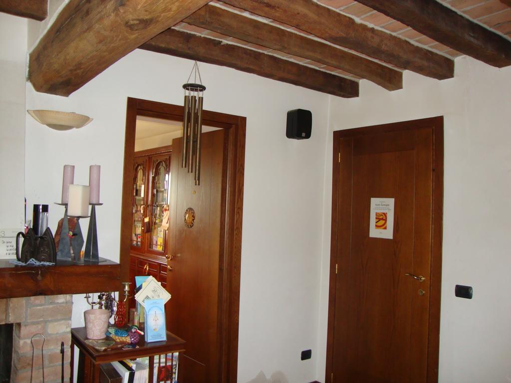Casa Dell' Abbondanza B&B Agriturismo Vigoleno Extérieur photo